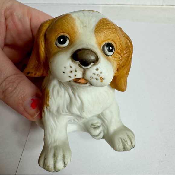 Vintage Homco porcelain dog figurine. Adorable pup (maybe beagle?) - Picture 1 of 8